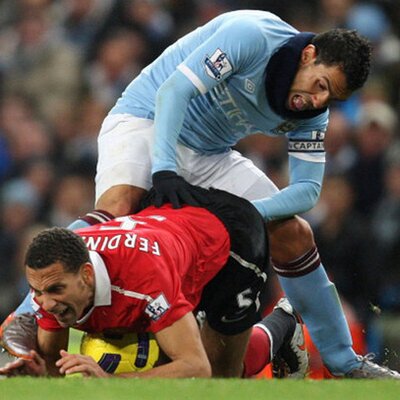 Carlos-Tevez-Rio-Ferdinand_400x400