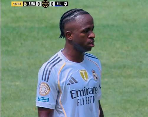 17683062291982567817632773582001