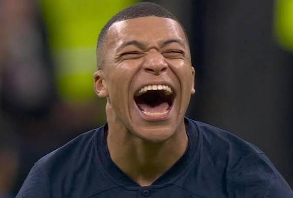 17683062790451327850966588163832